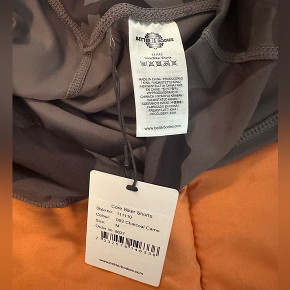 Better Bodies core Camouflage Athletic biker Shorts - Picture 5 of 5